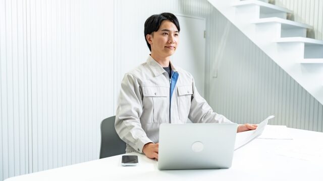 パソコンと男性